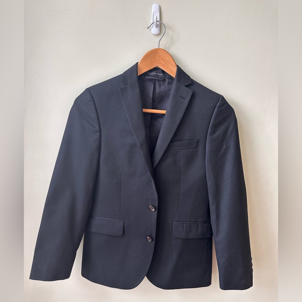 Ralph Lauren classic fit black sport coat, boys 12R Perfect lining, welt pockets